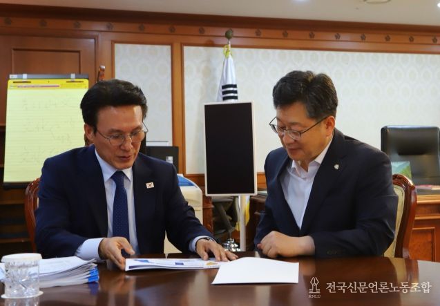 안호영 의원 , 김민석 국무총리와 완주 · 전주 행정통합 논의