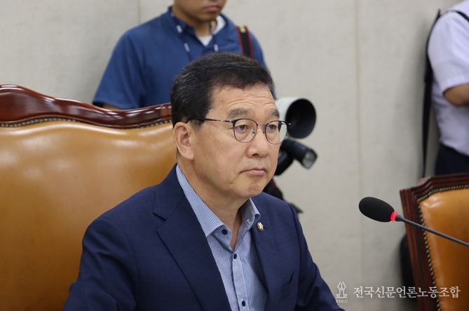 행안위전체회의