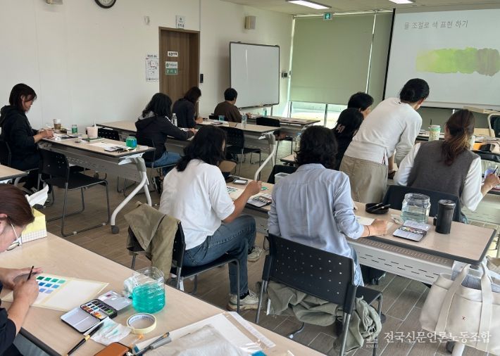 ‘슬기로운 한수풀 문화생활, 생활 속 풍경 그리기’ 프로그램