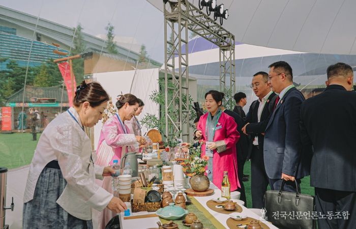 K-컬쳐의 심장 경북, 전통과 미래 잇는 크로스컬쳐 페스티벌