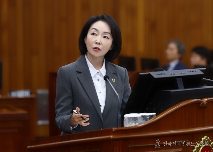 강원특별자치도의회 사회문화위원회 이승진 의원(더불어민주당/비례)