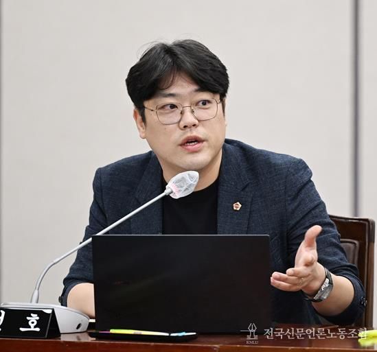 반선호 시의원, 부산시의 과도한 연구 개입이 연구원의 독립성을 흔든다고 지적