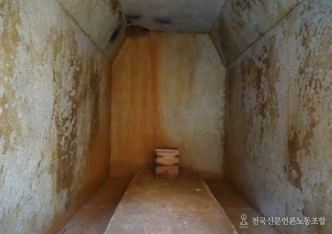 익산 쌍릉 석실 내부