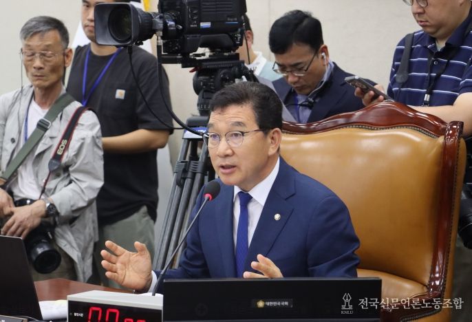 더불어민주당 신정훈 국회 행정안전위원장(전남 나주·화순)