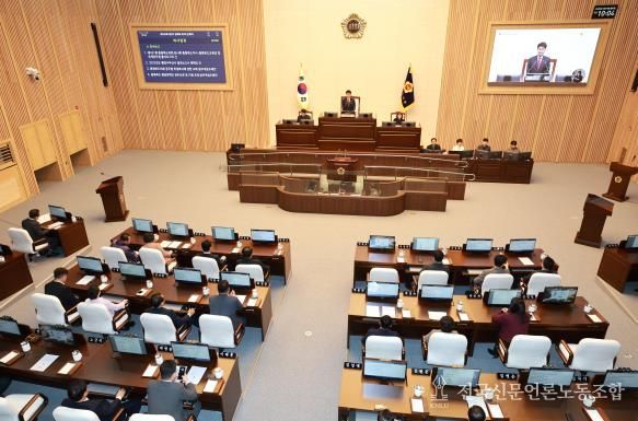 제430회 정례회 3차 본회의-도의회 충북 제천·영동 송전선로 건설 계획 전면 백지화 등 요구