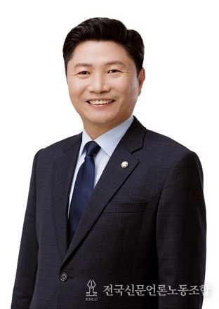 홍기원 국회의원(더불어민주당, 경기 평택시갑)