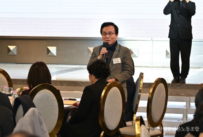 강석주 의원이 ‘2026 서울 사회복지 신년인사회’에서 인사말을 하고 있다.