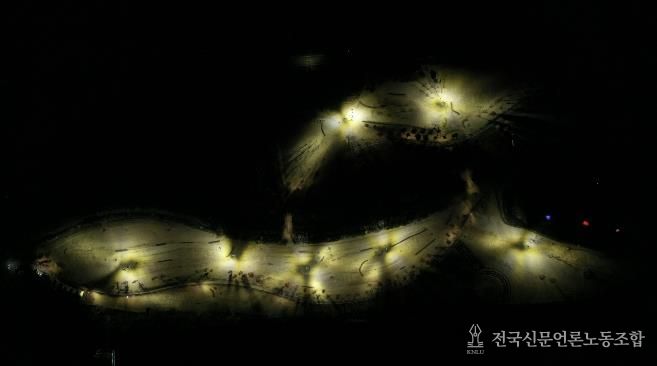 화천지역 파크골프장에 조명시설이 대폭 확대 설치된다. 사진은 야간 운영 중인 하남면 거례리 산천어 파크골프장 제1구장 전경