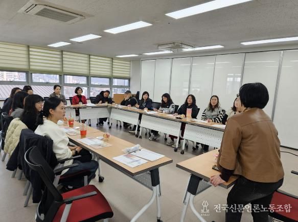 중년여성 정서⦁건강 증진 프로그램 ‘중년의 봄’ 개강