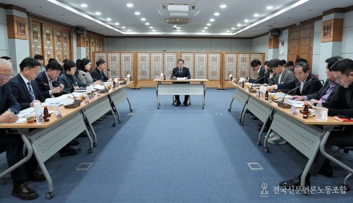 나주시가 지난 30일 인공태양 연구시설 부지 조성을 위한 토지보상, 도시관리계획 결정(변경) 용역 착수보고회를 개최했다.