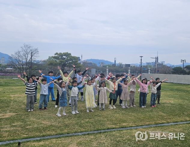 ‘춘향카니발’ 대미 장식할 사랑춤 플래시몹